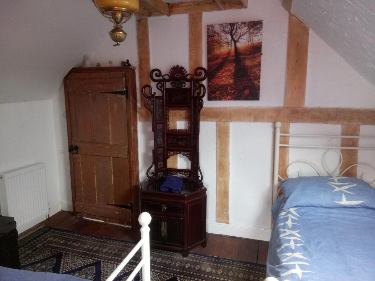The Old Swan Walkers Cottage Бат Екстериор снимка